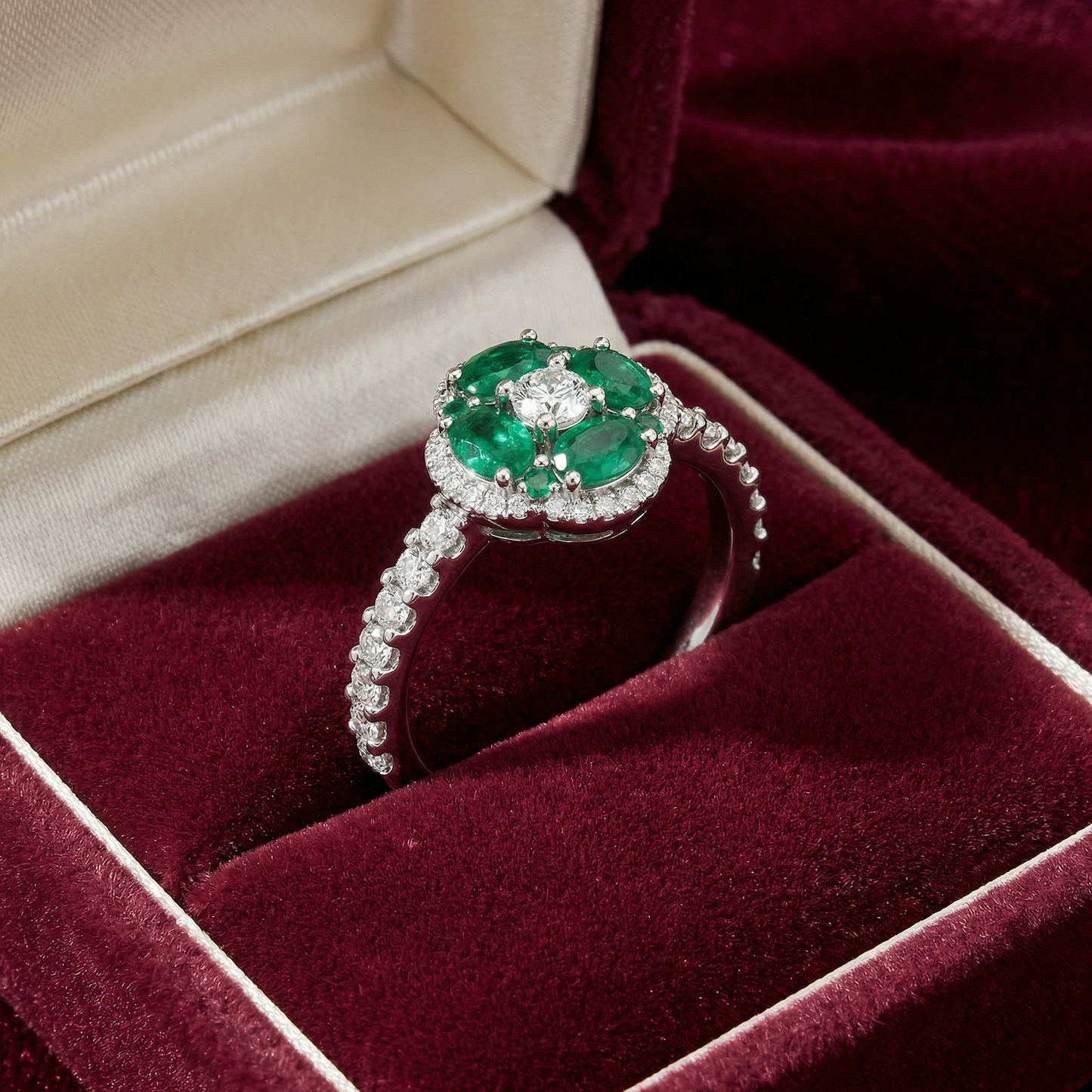 14KW PREC COLOR PRONG SET CLUSTER RING