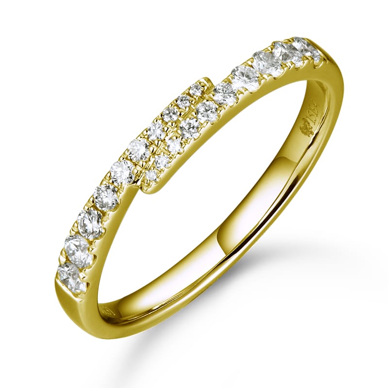 Brilliant Cut Diamond Yellow Gold Band Ring