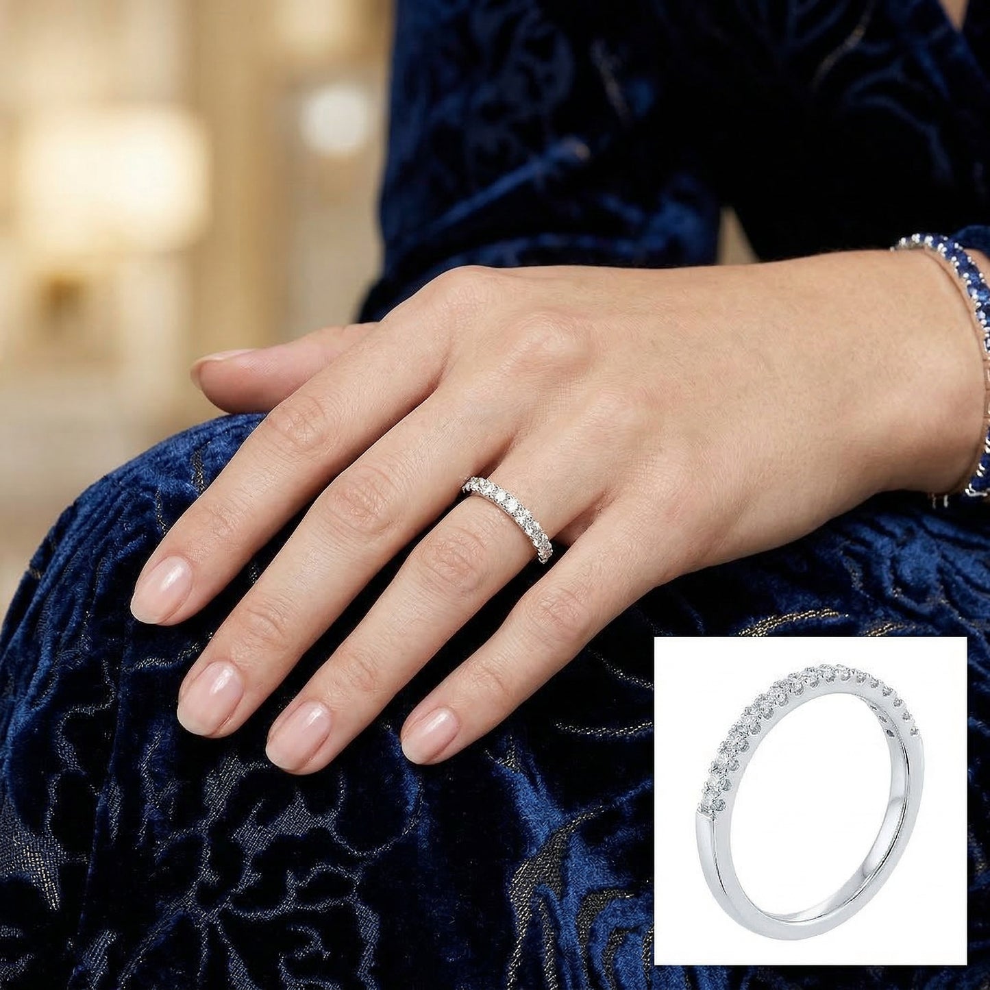 14KW DIAMOND U PRONG  BAND RING