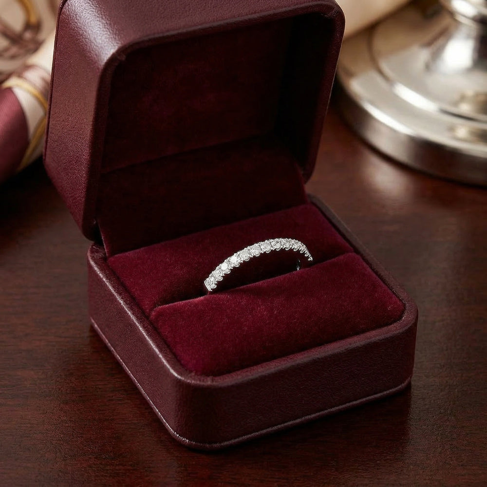 14KW DIAMOND U PRONG  BAND RING
