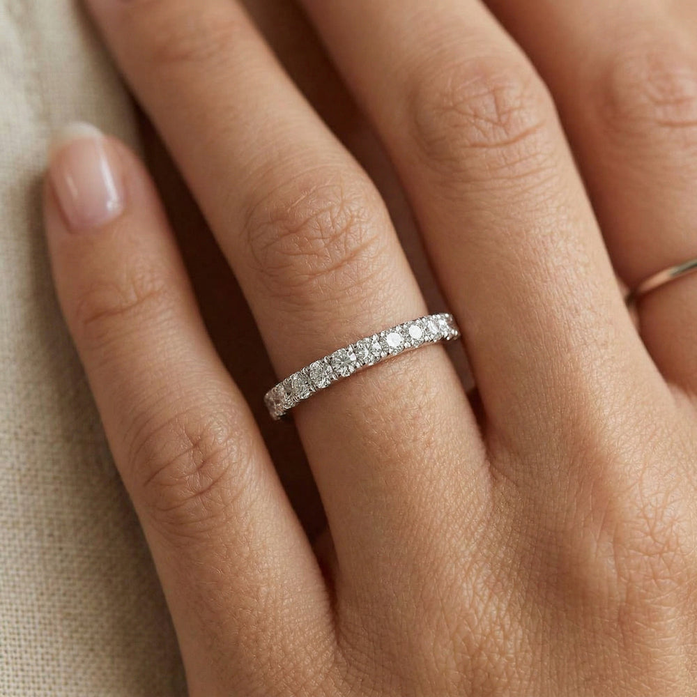 14KW DIAMOND U PRONG BAND RING