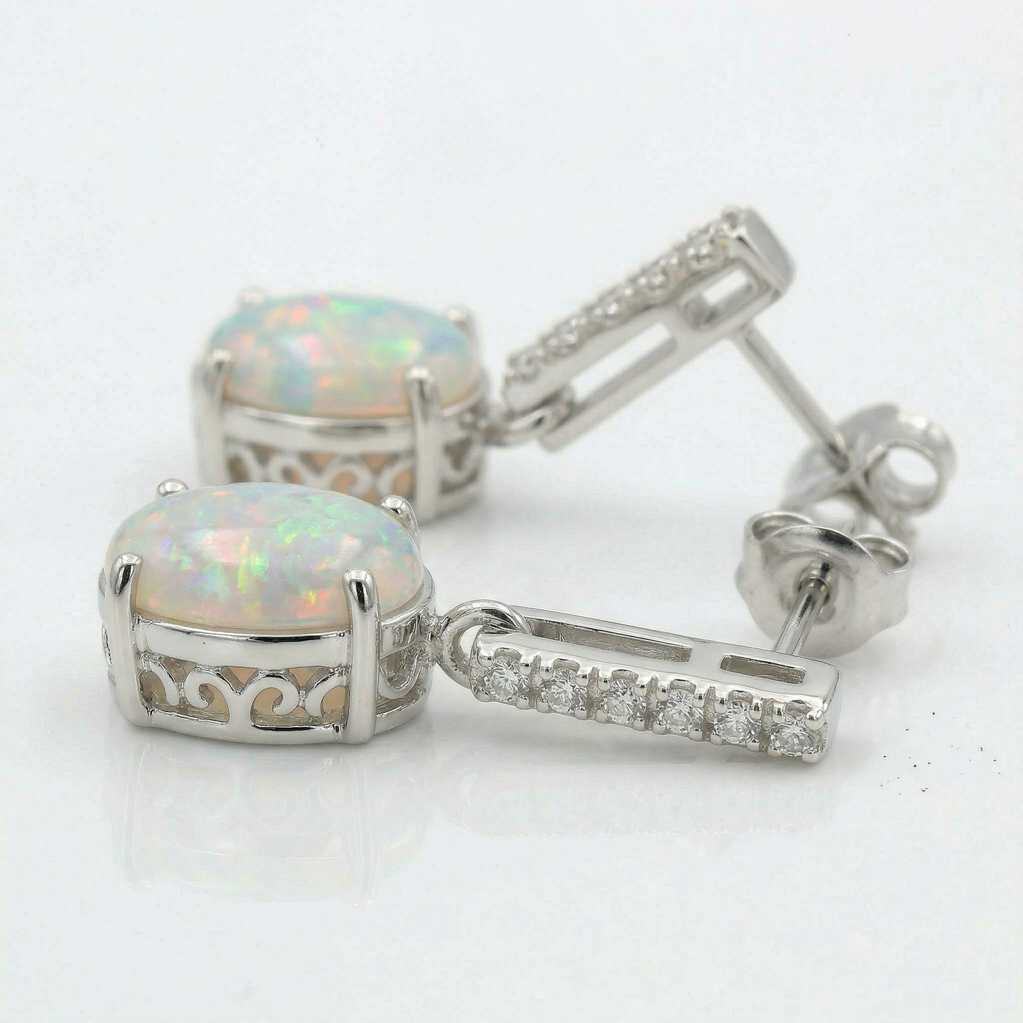 14KW  SEMI PREC CLASSIC BIRTHSTONE EARRING