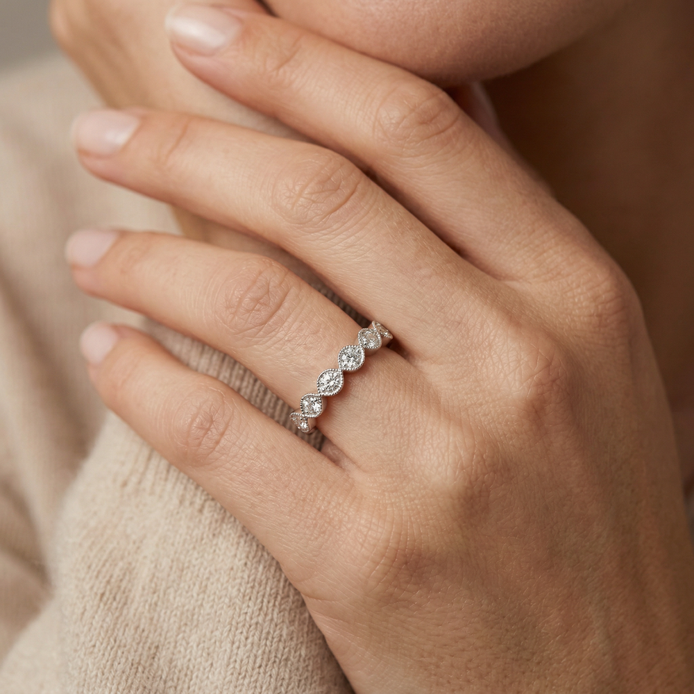 14KWG DIAMOND  STACK BAND RING