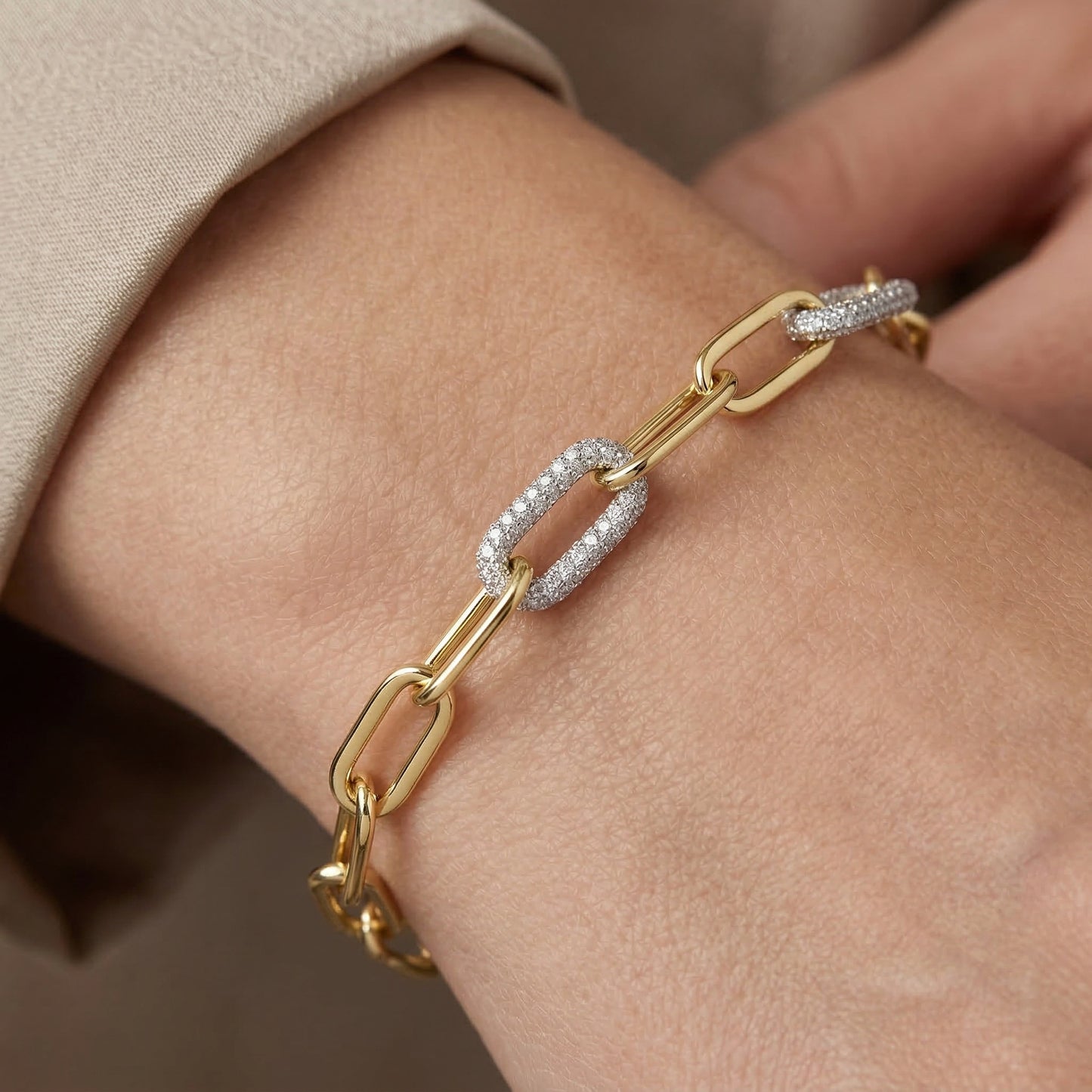 14KW/Y DIAMOND PAVE PAPER CLIP BRACELET