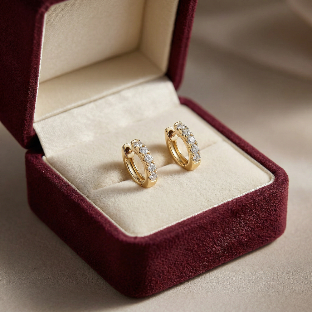 14KY DIAMOND  HUGGIE EARRING