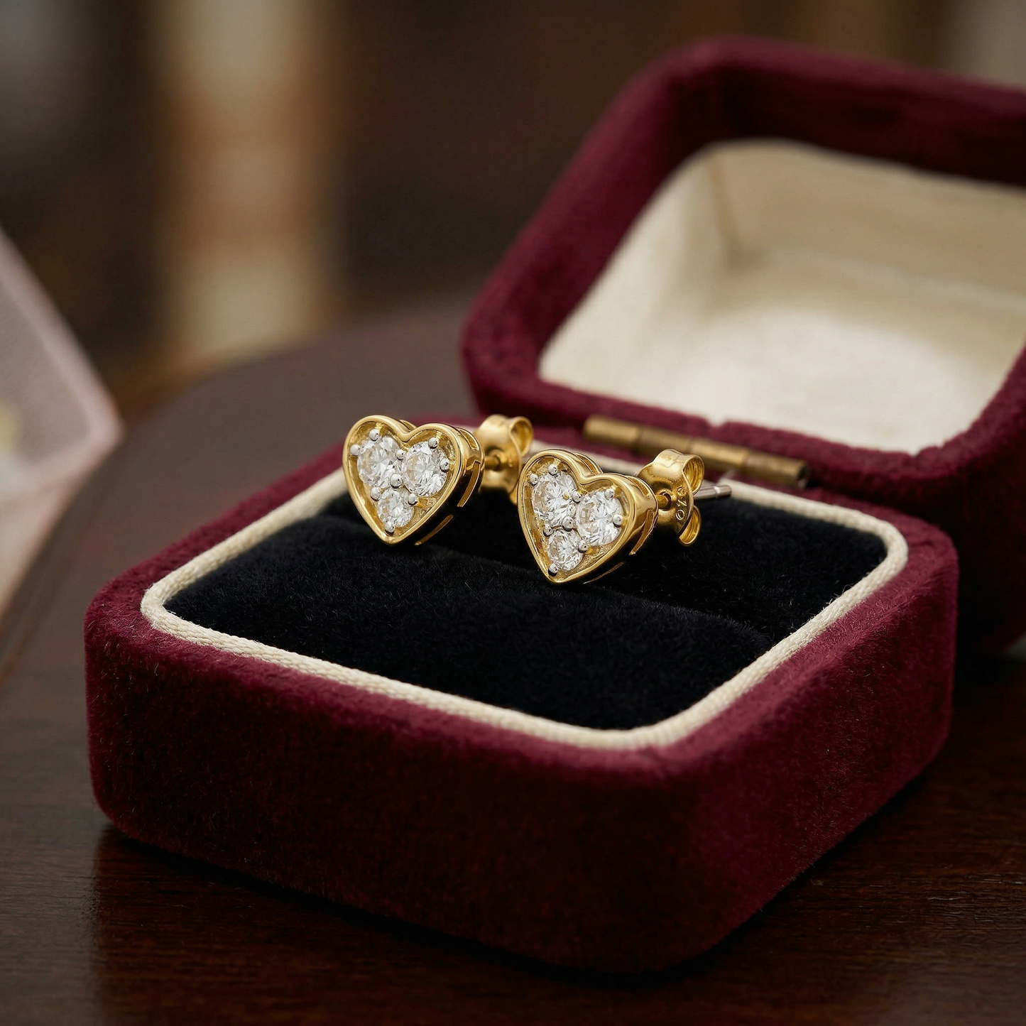 14KY DIAMOND STUD HEART EARRING