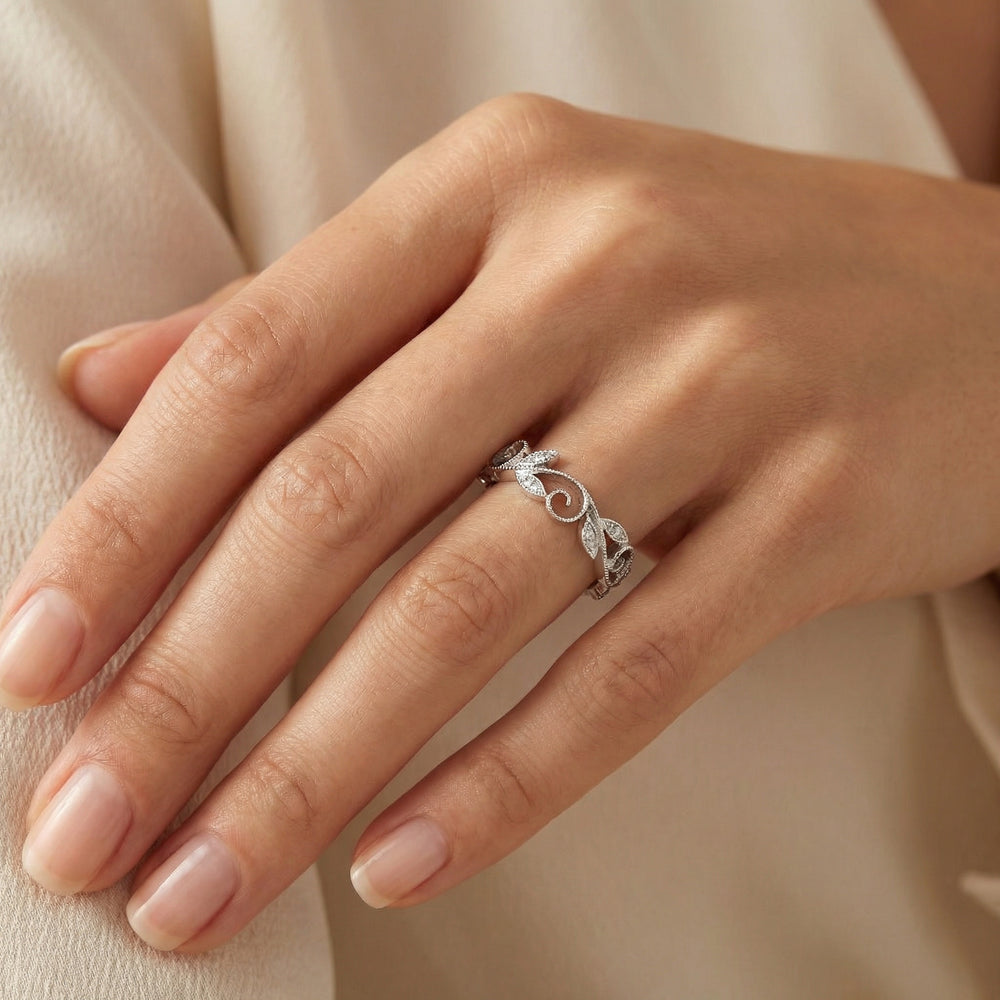 14KWG DIAMOND  STACK BAND RING